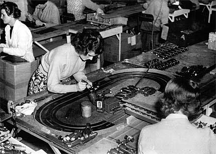 scalextric-factory.jpg