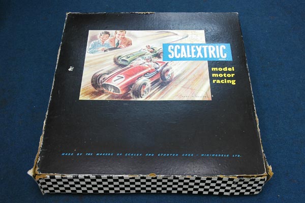 scalextric-box.jpg
