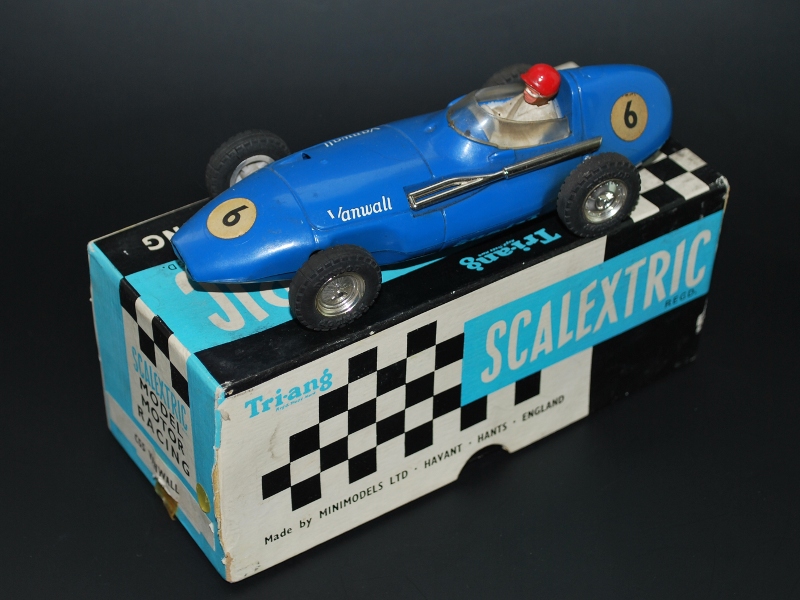 scalextric_c55_vanval_box_2.jpg