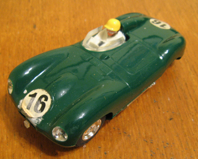 scalextric_d_type_jaguar_043.jpg
