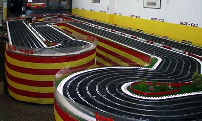 slotcarsj02.jpg